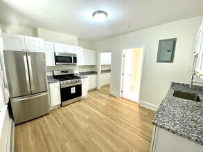 866 Huntington Ave in Boston, MA - Building Photo - Building Photo