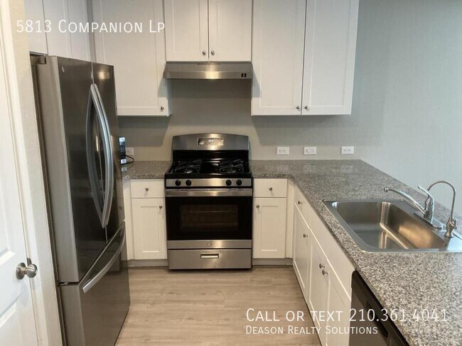 5813 Companion Lp in Bulverde, TX - Building Photo - Building Photo