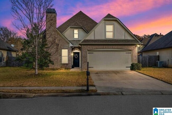 1042 Little Sorrel Dr in Calera, AL - Building Photo - Building Photo
