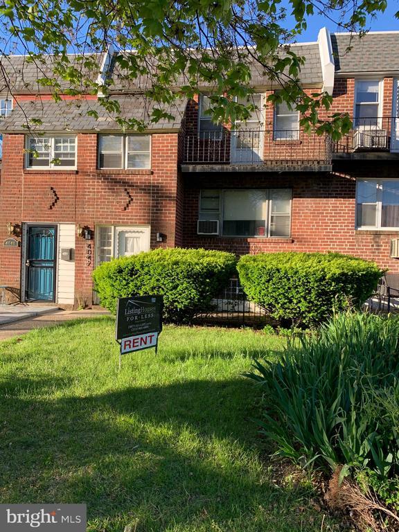 property at 4042 Balwynne Park Rd