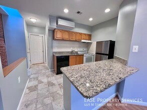 449 M St NW-Unit -#Upper in Washington, DC - Building Photo - Building Photo