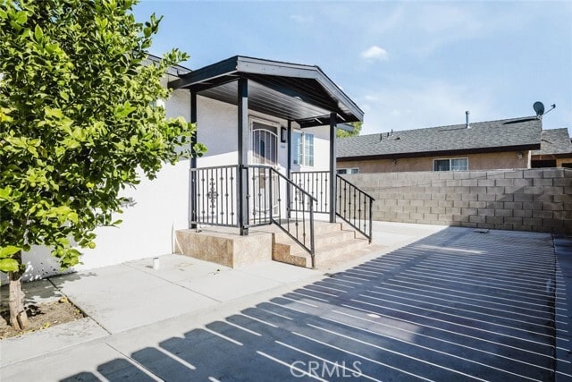 10503 Cantara St in Los Angeles, CA - Building Photo - Building Photo