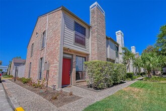 1201 McDuffie St in Houston, TX - Foto de edificio - Building Photo