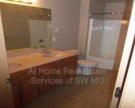 631 S Landen Ave in Republic, MO - Building Photo - Building Photo