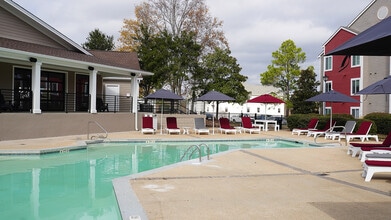 The Quarters Starkville in Starkville, MS - Building Photo - Building Photo