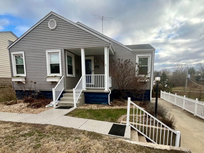 property at 1207 Douglas St