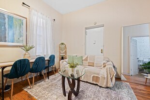 639 2nd Ave in New York, NY - Building Photo