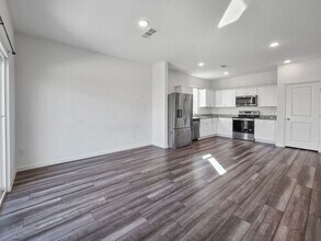 10317 Burnfoot Ln in Crowley, TX - Building Photo - Building Photo