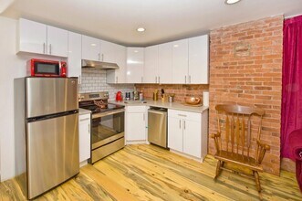 273 Dwight St in New Haven, CT - Building Photo - Building Photo