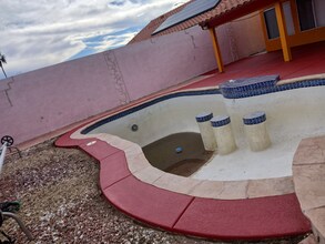 4216 Fino Cir in North Las Vegas, NV - Building Photo - Building Photo