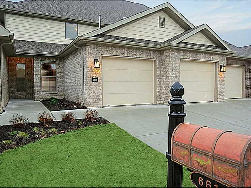 6613 W Valley View Rd in Rogers, AR - Building Photo