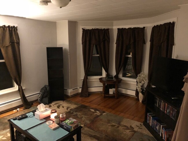 59 Blake St, Unit 2nd floor