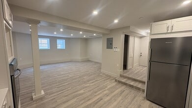 5-12 Beach 130th St, Unit BB in Queens, NY - Building Photo - Building Photo