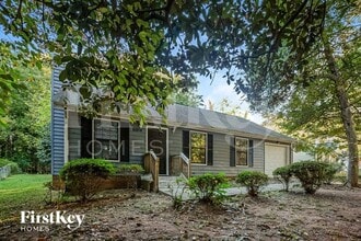 6014 Crosswood Ct in Charlotte, NC - Foto de edificio - Building Photo