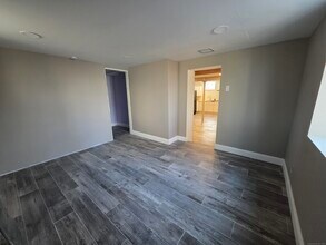 1367 Reservoir Ave in Bridgeport, CT - Building Photo - Building Photo