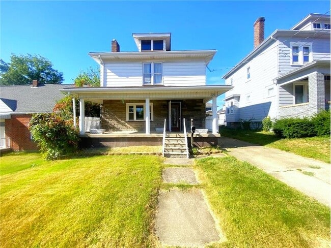 property at 2015 Oregon Ave