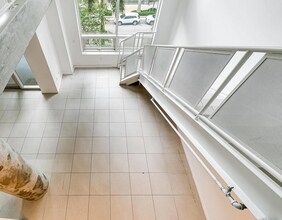 3250 NE 1st Ave, Unit 312 in Miami, FL - Building Photo - Building Photo