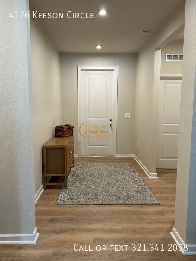 4176 Keeson Cir in Vero Beach, FL - Building Photo - Building Photo