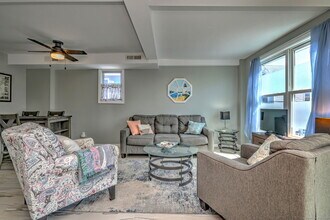 15 Chetwood St in Milford, CT - Building Photo - Building Photo