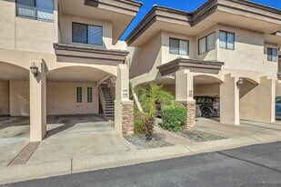 3235 E Camelback Rd in Phoenix, AZ - Building Photo