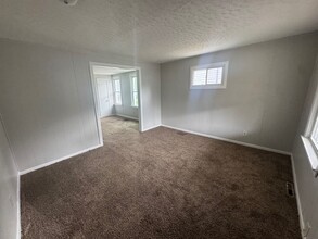 3039 W 51st St in Cleveland, OH - Building Photo - Building Photo