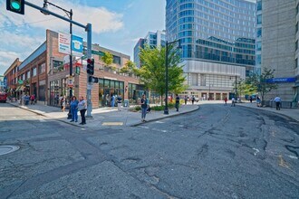 170 Brookline Ave in Boston, MA - Foto de edificio - Building Photo