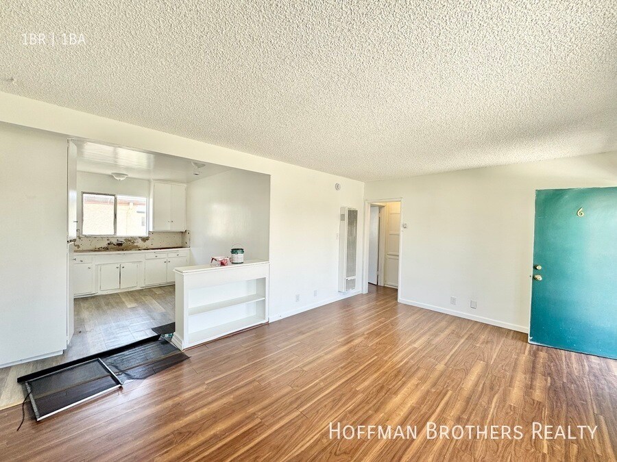 400 Western Ave in Glendale, CA - Building Photo