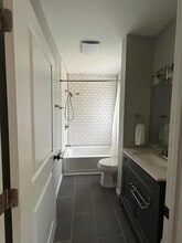 429 Oakwood Ave in Columbus, OH - Building Photo - Building Photo