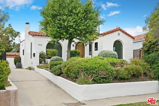 property at 10525 Cushdon Ave