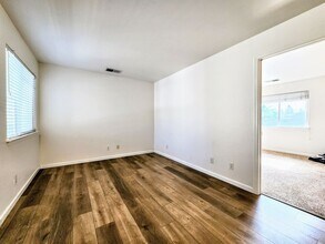 2343 Orleans St in Santa Rosa, CA - Building Photo - Building Photo