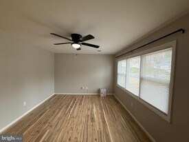 1411 Harrison St in Woodbridge, VA - Building Photo