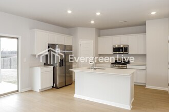 226 Exeter St in Huntsville, AL - Building Photo - Building Photo