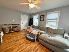 42 Court St in Newton, MA - Building Photo - Building Photo