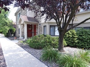 Stirling Manor Associates in Stirling, NJ - Building Photo - Building Photo