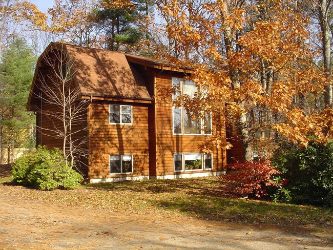 27 Log Cabin Rd, Unit Log Cabin Road