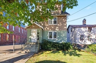 28 State St in Bloomfield, NJ - Building Photo - Building Photo