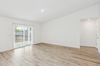 3476 Blaney Dr in Cantonment, FL - Building Photo - Building Photo