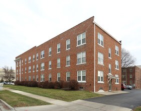 1505 W 3rd Ave in Columbus, OH - Foto de edificio - Building Photo