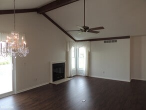 1600 Stonecrest Dr in Rochester Hills, MI - Building Photo - Building Photo
