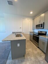 16024 Micelli Dr, Unit 1 in Winter Garden, FL - Building Photo - Building Photo