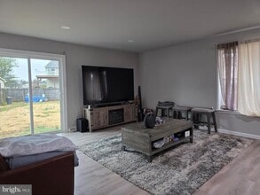 236 Green Blade Dr in Dover, DE - Building Photo - Building Photo