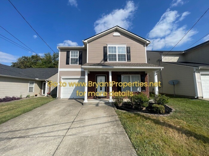 2872 Creekbend Dr in Nashville, TN - Building Photo