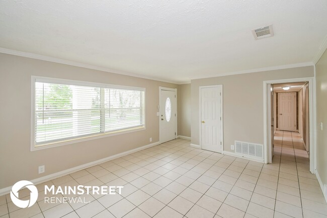 6239 Bennett Rd in Jacksonville, FL - Foto de edificio - Building Photo