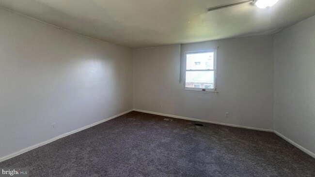 property at 717 Red Lion Rd