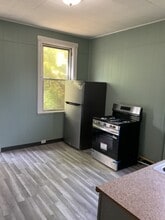 1825 Clarion Ave in Cincinnati, OH - Building Photo - Building Photo