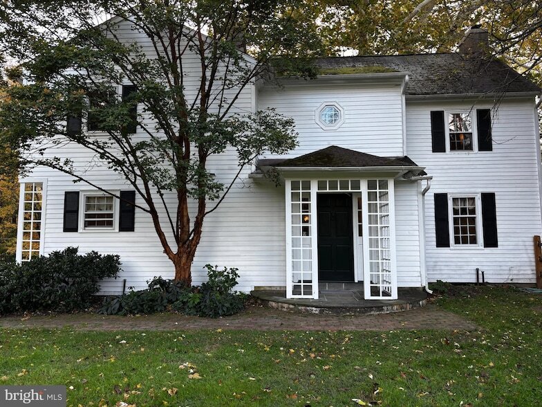 410 Wharf Rd, Unit 1309 in Bensalem, PA - Building Photo