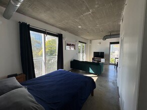 455 NE 25th St in Miami, FL - Building Photo - Building Photo