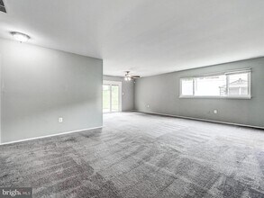 2011 Kennicott Rd in Woodlawn, MD - Building Photo - Building Photo