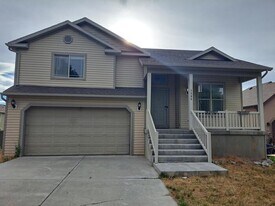 7398 N Ute Dr in Eagle Mountain, UT - Building Photo