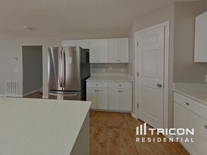 5251 Sunset Canyon Dr in Kissimmee, FL - Building Photo - Building Photo